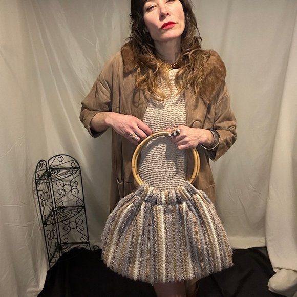 Vintage Knapp Sacs Of California 1970’s Knit Round Wood Handle HandBag - Picture 2 of 14